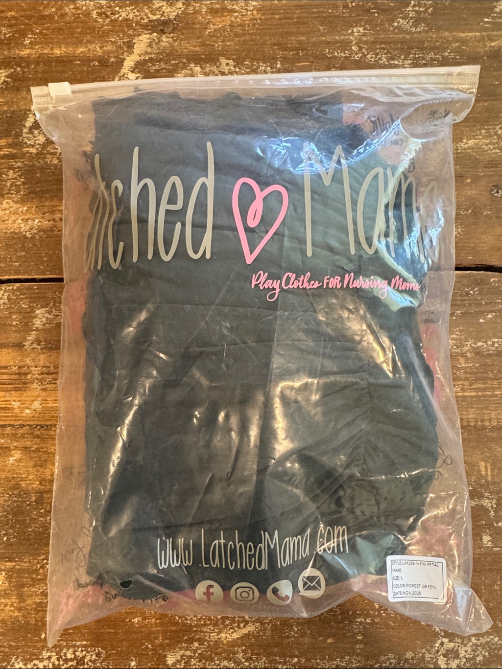 Nwt Latched Mama Petal Maxi Nursing Dress- Dark Green Size Large — image 4 of 8